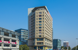 南方休閑廣場(chǎng)有面積出租嗎？