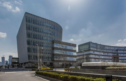 濱江國際廣場有面積出租嗎？