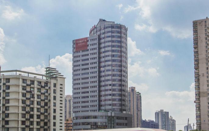 【平高國際廣場(chǎng)】寫字樓租賃-上海普陀長壽路寫字樓介紹