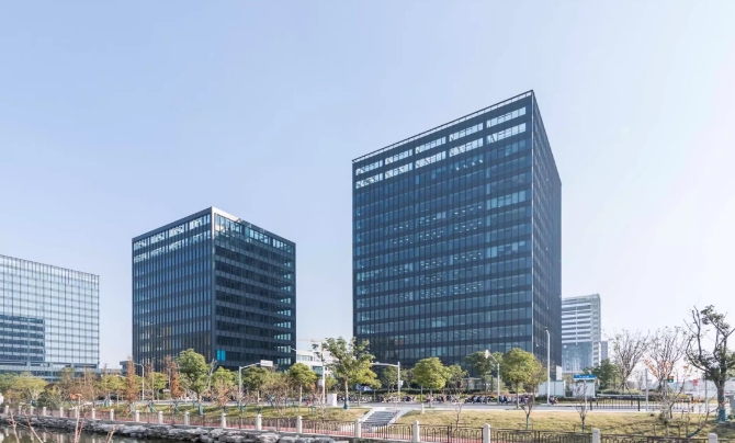 虹橋中建錦繡天地：打造國(guó)際化、智能化、綠色化的商務(wù)新地標(biāo)