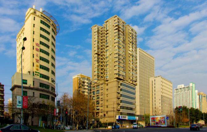 上海聯(lián)業(yè)大廈周邊配套完善，為企業(yè)提供全方位服務(wù)支持