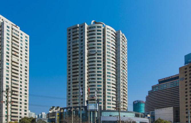 上海華苑大廈：徐家匯商圈核心，交通便利