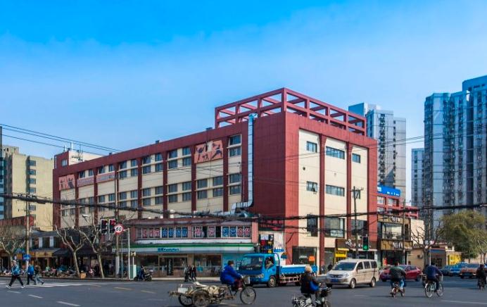 上海鴻洋創(chuàng)意園：享受政策優(yōu)惠，助力企業(yè)快速發(fā)展