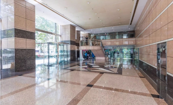 上海CC空間（遠(yuǎn)東國(guó)際廣場(chǎng)A棟）：70%得房率，空間利用率高