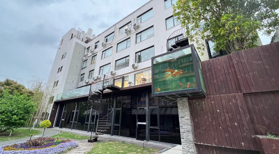 漕河涇輻射區(qū)！龍漕德必易園獨棟辦公招租，聚焦文創(chuàng)科技，享全周期企業(yè)服務與政策紅利