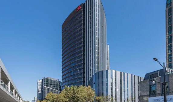 上海長寧區(qū)東方明珠凱旋中心招商招租綜合評估報告：企業(yè)選址決策深度分析